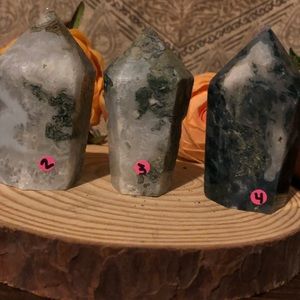 ONE Moss Agate Cupcake Point